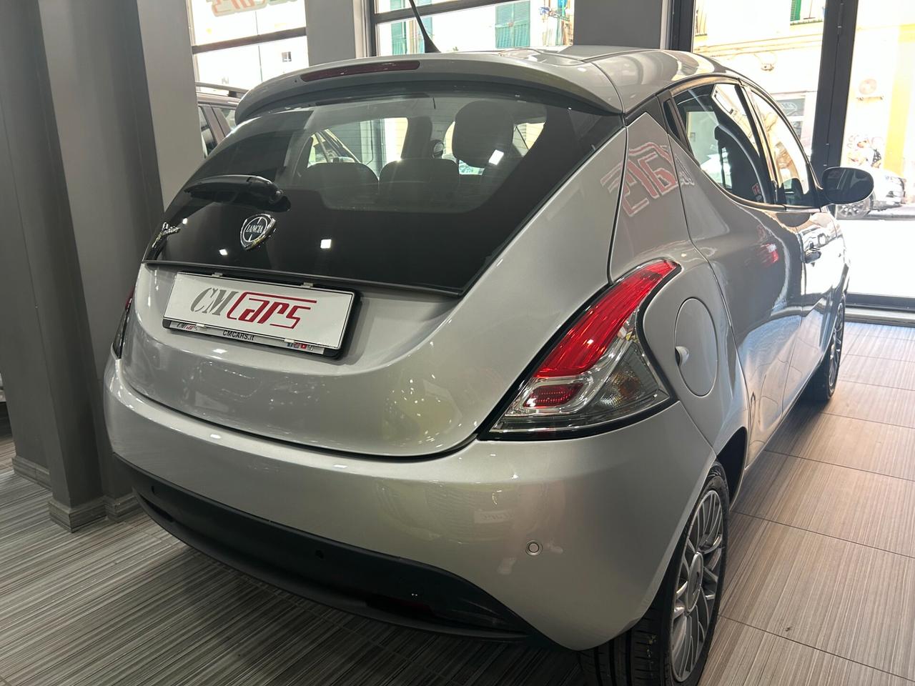 Lancia Ypsilon 0.9 Twinair 85cv DFN Automatica Gold ITALIANA