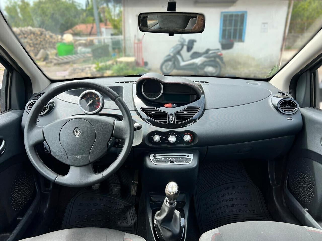 RENAULT TWINGO 1.2 WAWE -2012