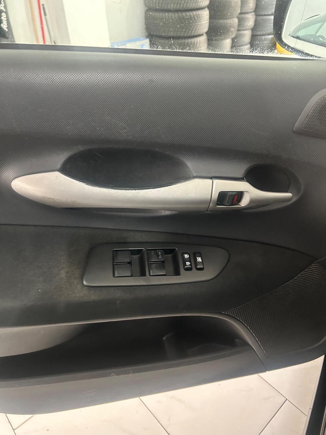 Toyota Auris 1.4 D-4D 5 porte Sol