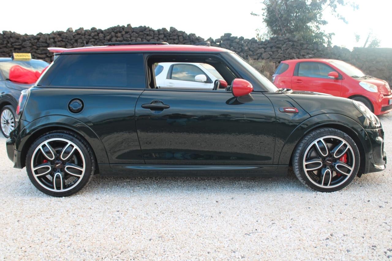 Mini 2.0 John Cooper Works Tua A SOLI 415€ al mese Anticipo Zero