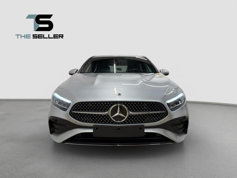 Mercedes A 180 AMG Line Premium 7G-DCT*FORMULA S*