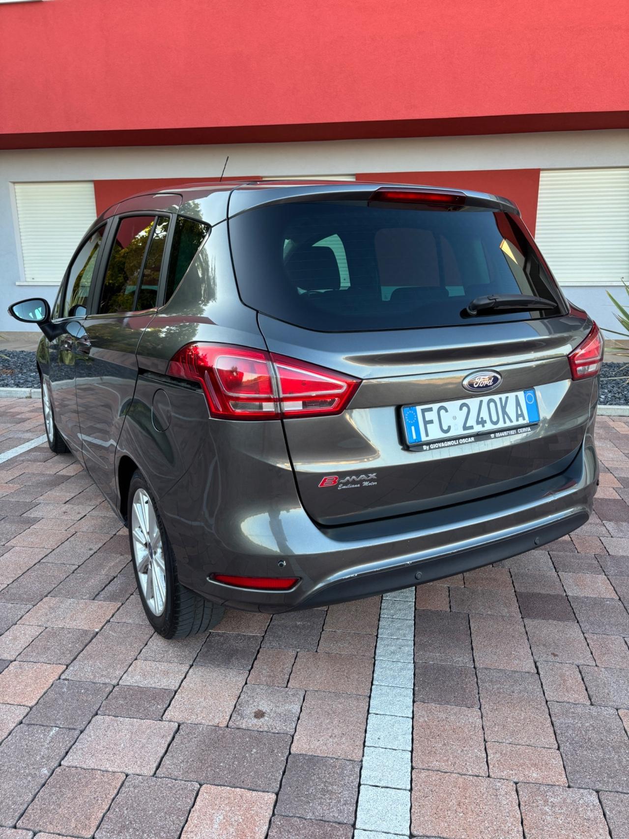 Ford B-Max 1.4 GPL Titanium