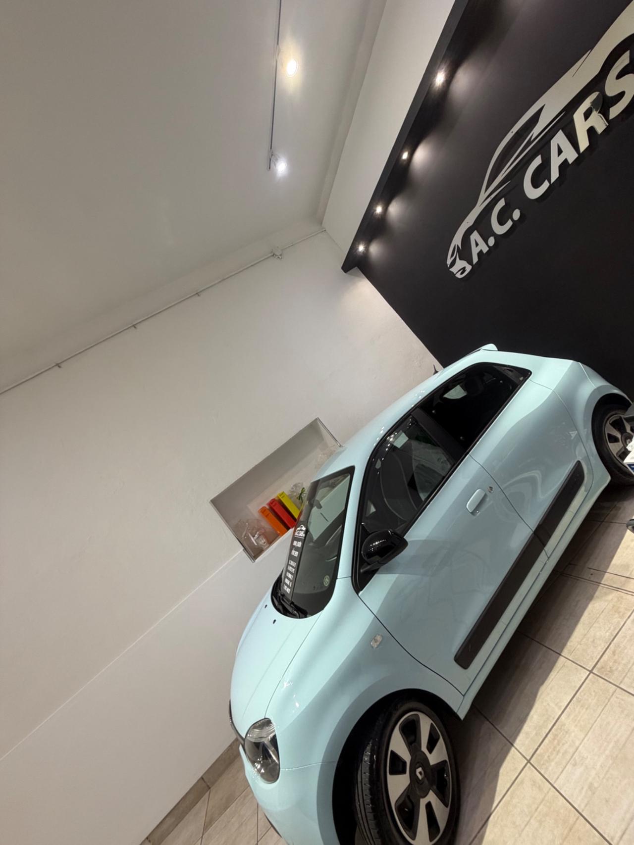 Renault Twingo SCe Stop&Start La Parisienne