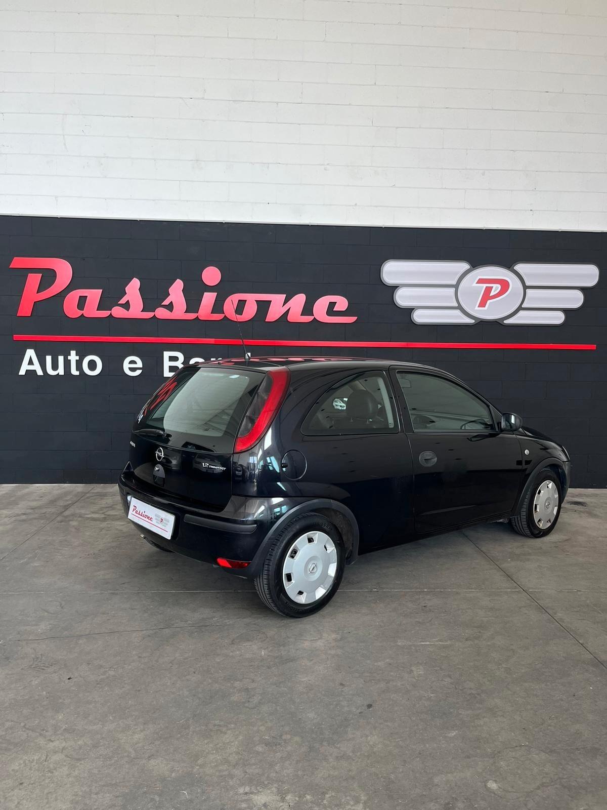 Opel Corsa 1.2i 16V cat 3 porte Silverline