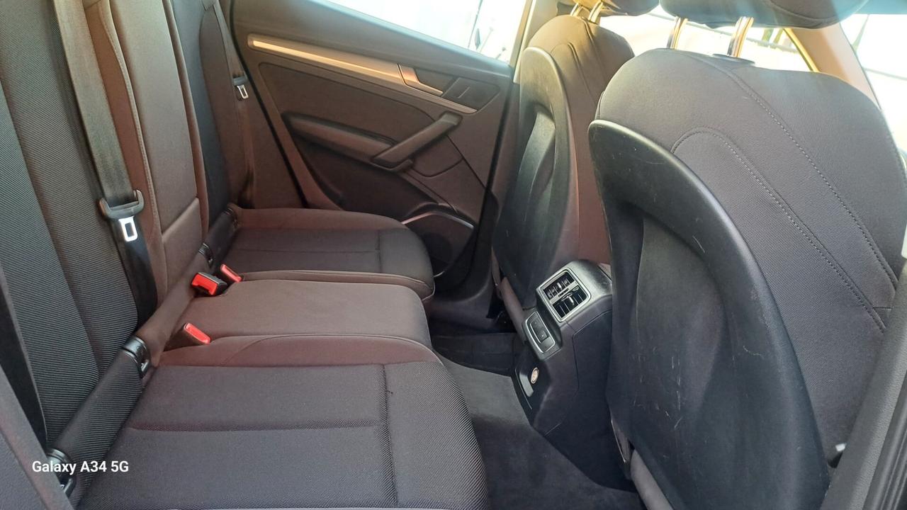 Audi Q5 2.0 TDI 190 CV quattro S tronic Business Sport