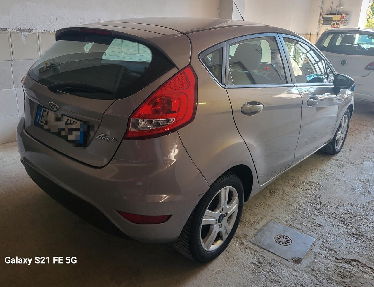Ford Fiesta Ikon 1.4 5 porte Bz.- GPL