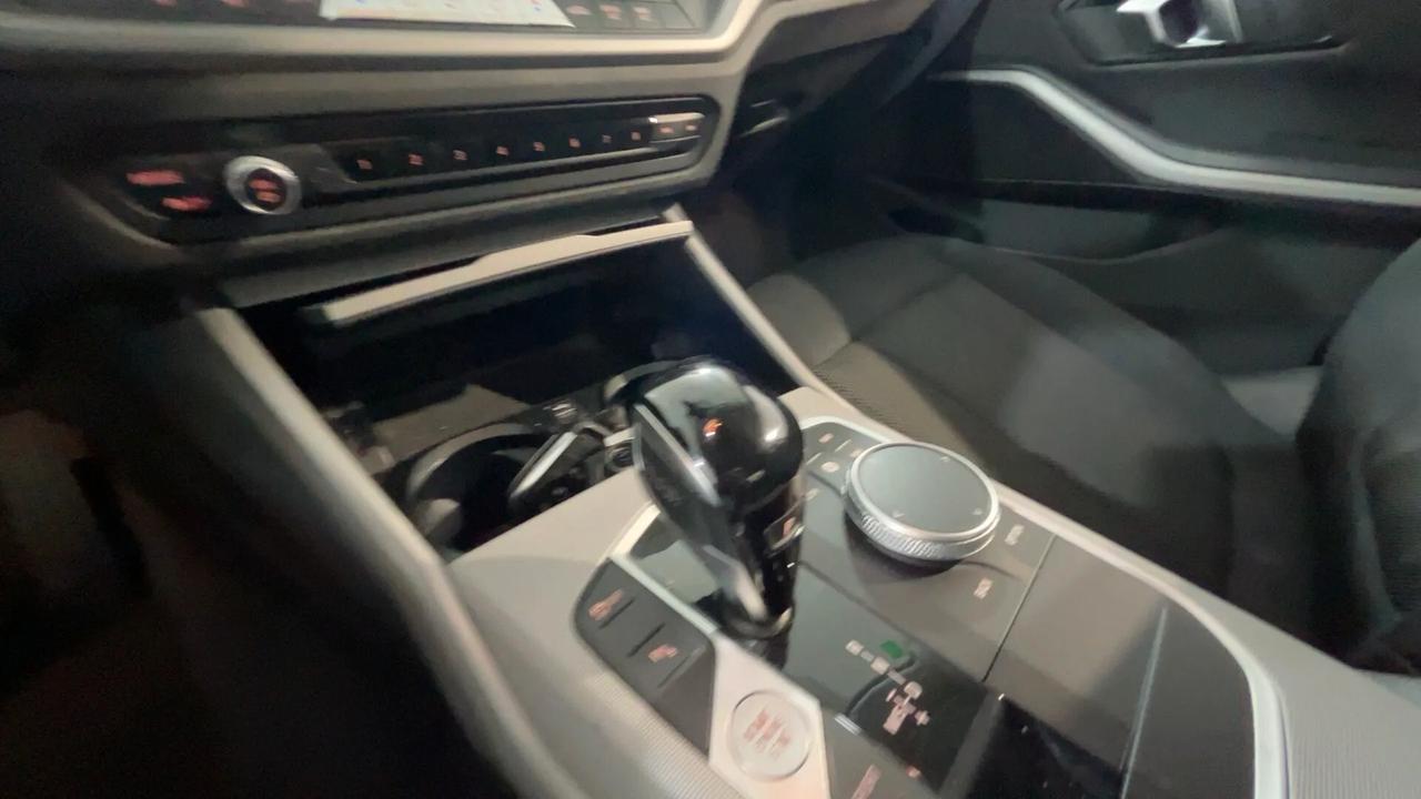 bmw 318d Sport 150cv auto