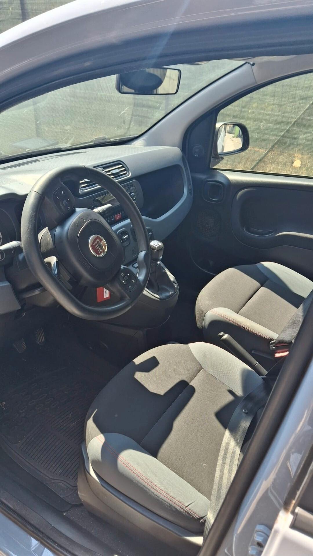 Fiat Panda 1.2 Connected by Wind