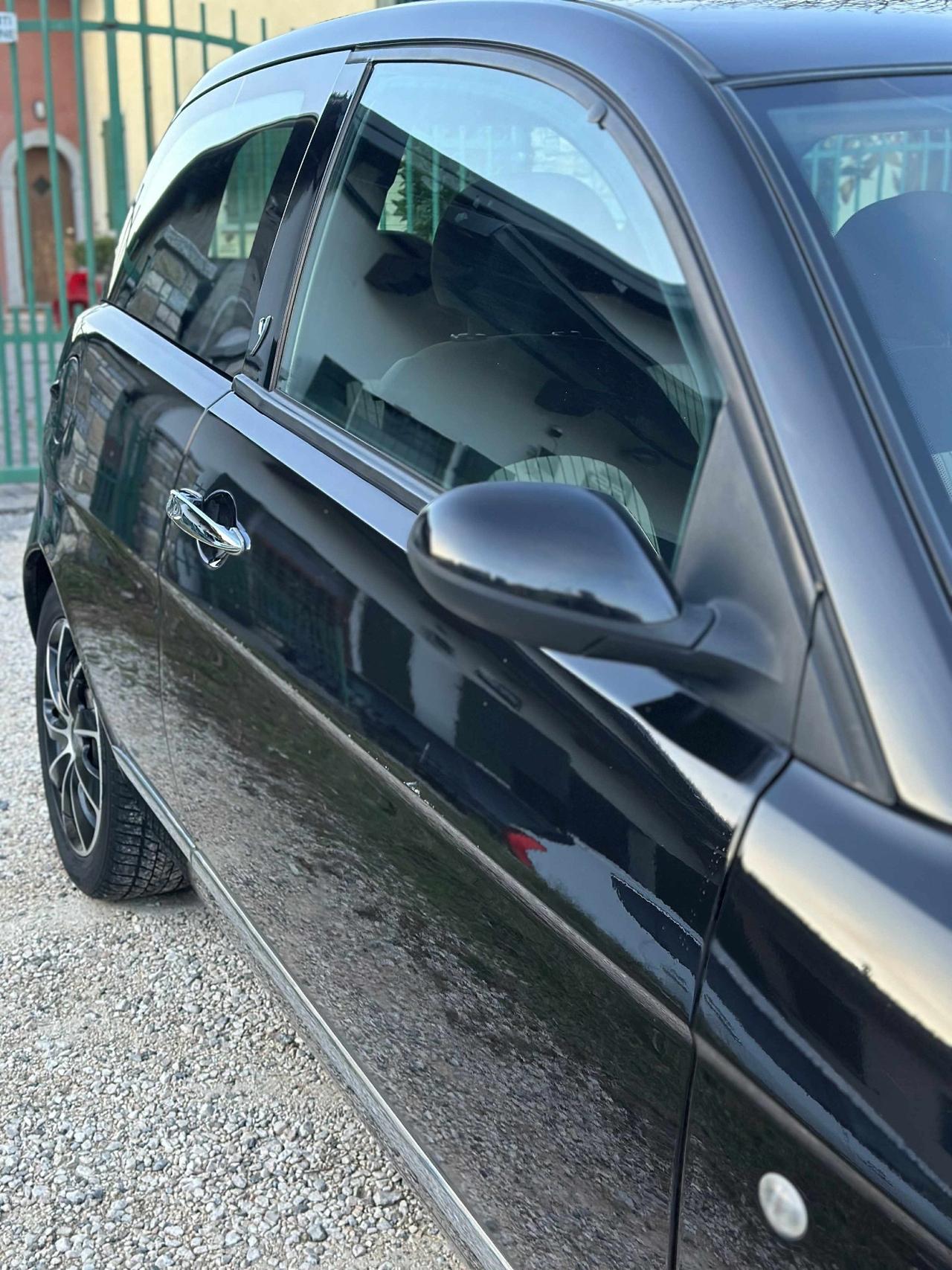 Lancia YPSILON 1.2 NEOPAT KMCERT