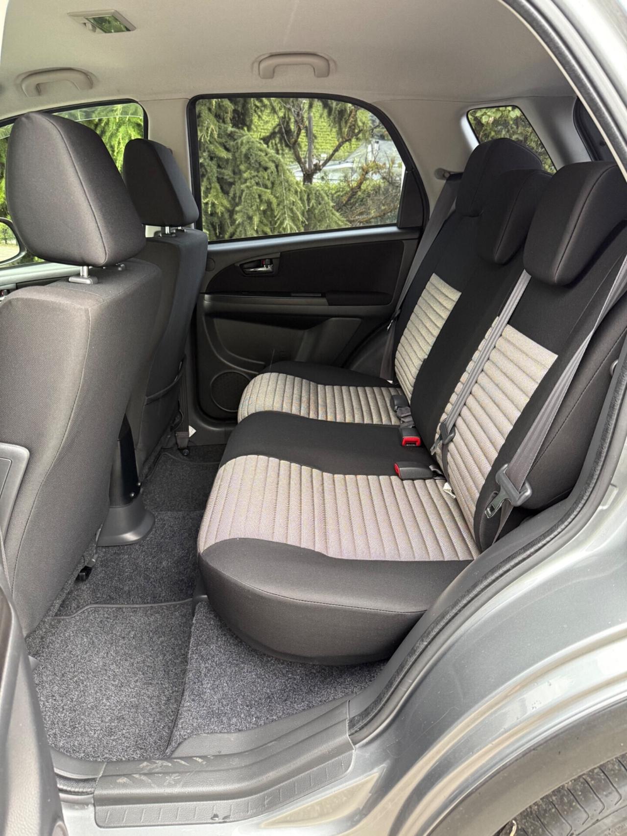 Fiat Sedici 2.0 MJT 16V DPF 4x4 Experience