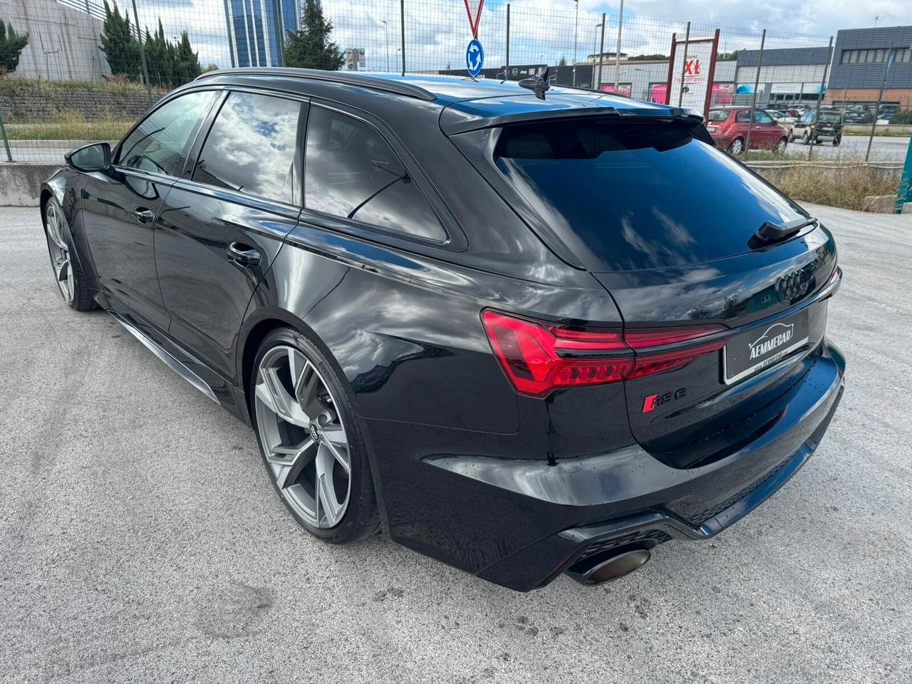 Audi RS6 RS 6 Avant 4.0 TFSI V8 quattro tiptronic