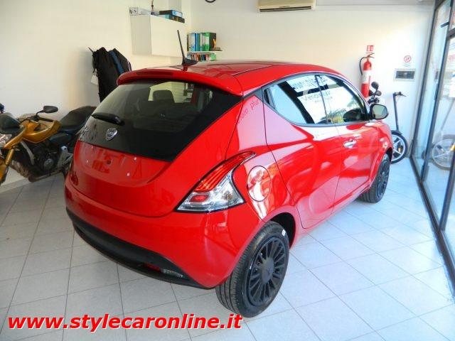 LANCIA Ypsilon 1.0 IBIRDA 70CV - KM ZERO ITALIANA