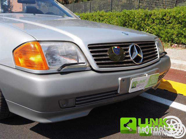 MERCEDES-BENZ SL 300 R129