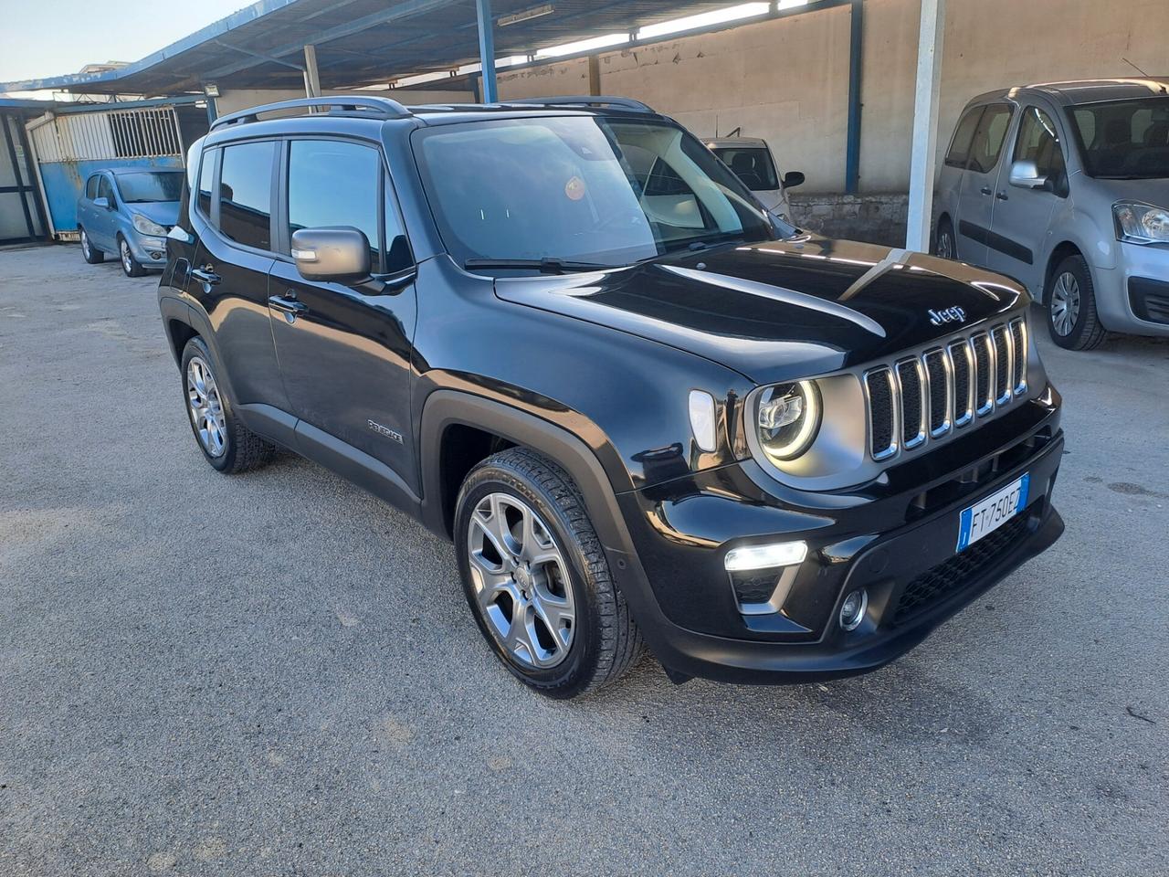 Jeep Renegade 1.6 Mjt 120 CV automatica led