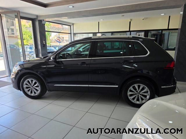 VOLKSWAGEN Tiguan 2.0 Life TDI 150CV SCR DSG - Fari a Led
