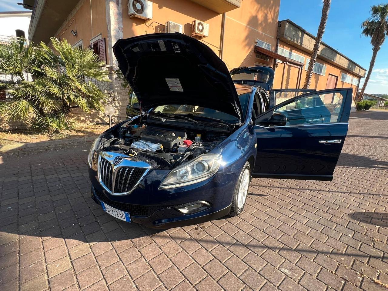 Lancia Delta 1.6 MJT DPF Argento