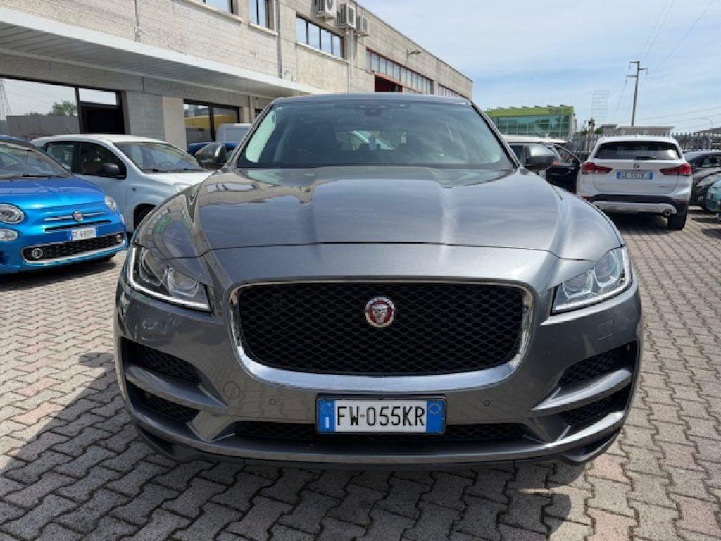 Jaguar F-Pace 2.0 D 180 CV aut. Portfolio