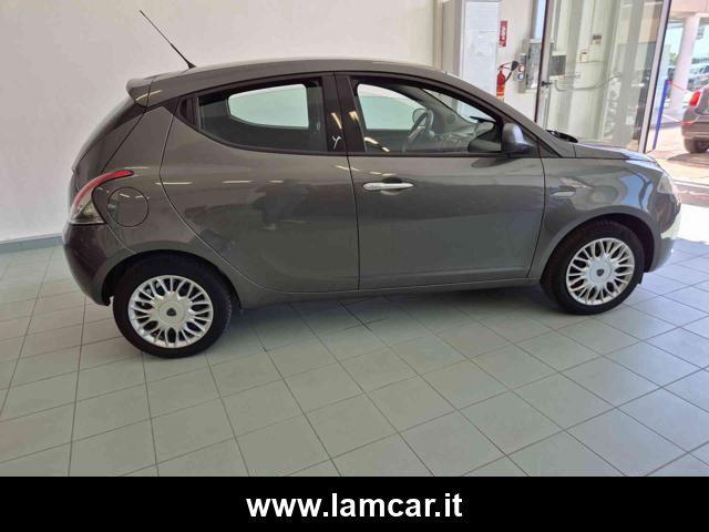 LANCIA Ypsilon 1.2 69 CV 5 porte Gold