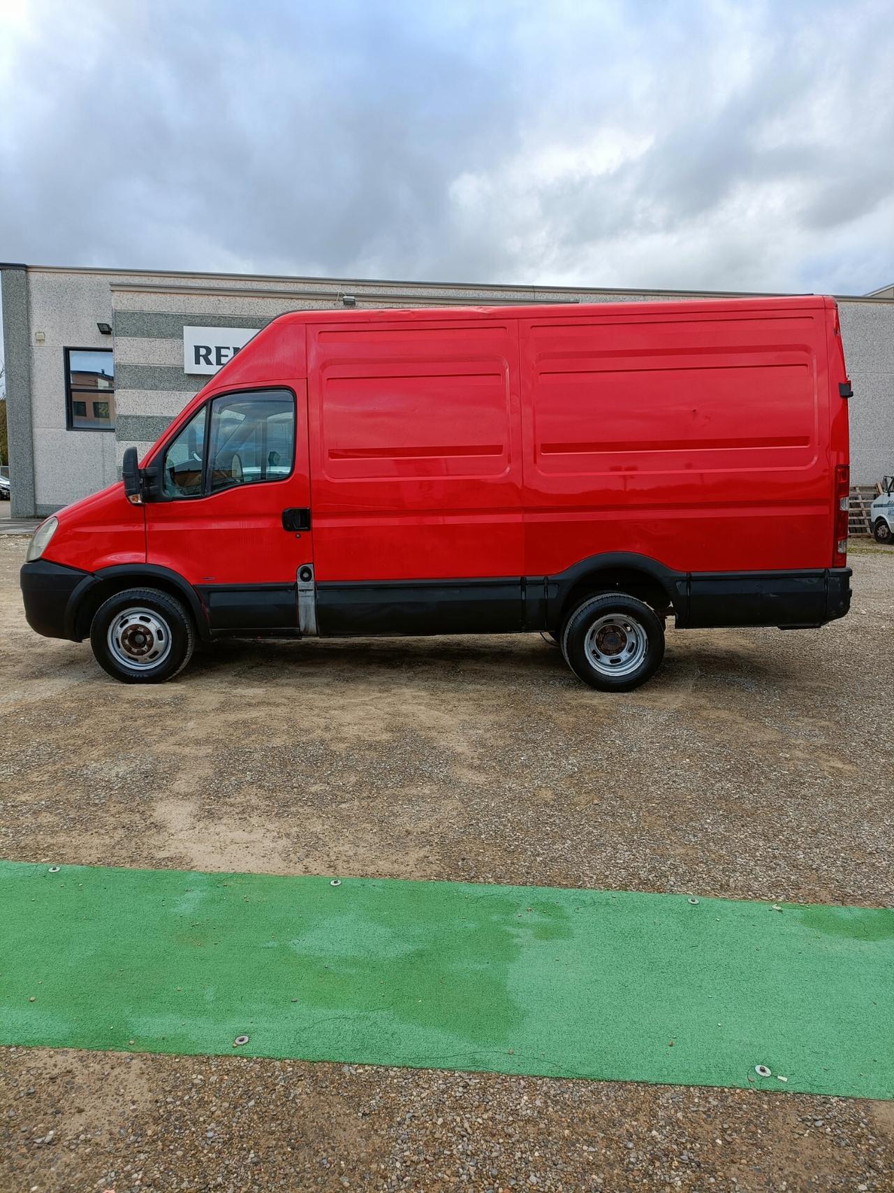 Iveco Daily 3.0 Hpi gemellato