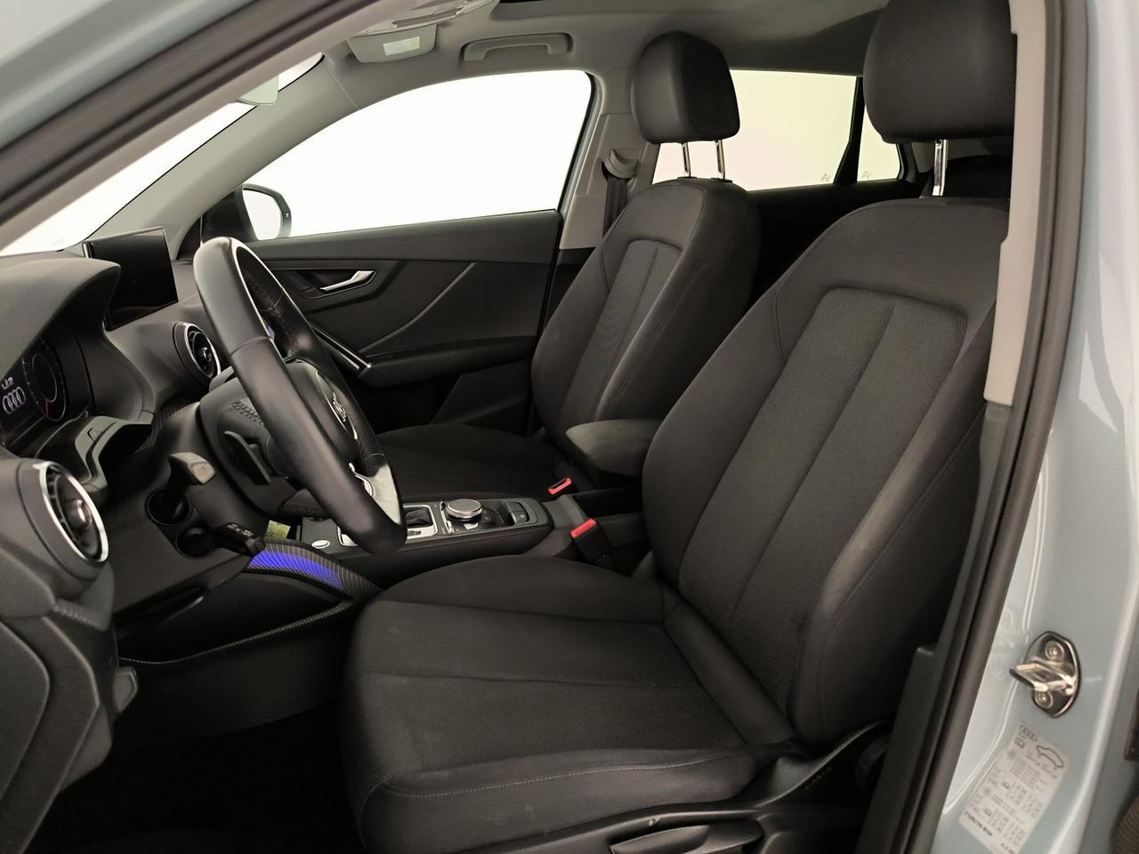 Audi Q2 30 2.0 tdi business s-tronic