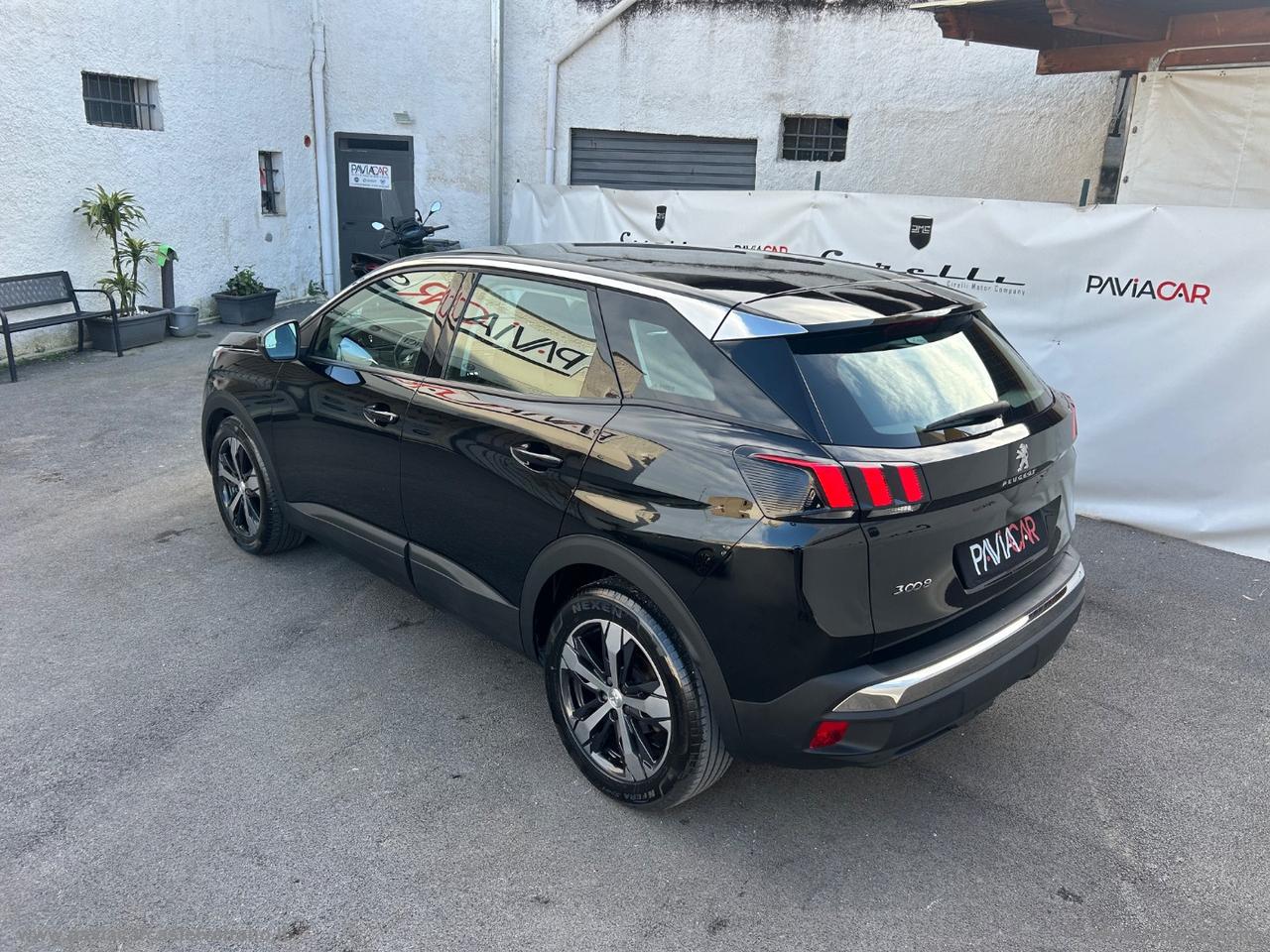 PEUGEOT 3008 BlueHDi 130 S&S EAT8 Allure