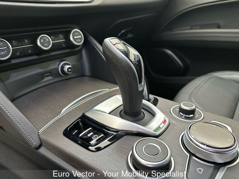 Alfa Romeo Stelvio 2.2 Turbodiesel 210 CV AT8 Q4 Ti