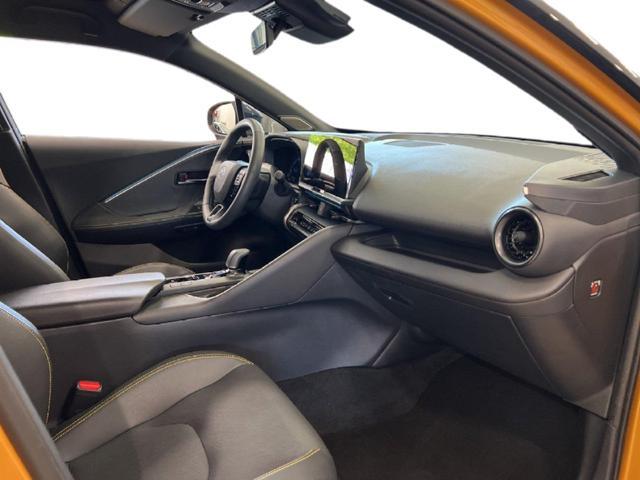 TOYOTA C-HR 2.0 PHEV Lounge Premiere