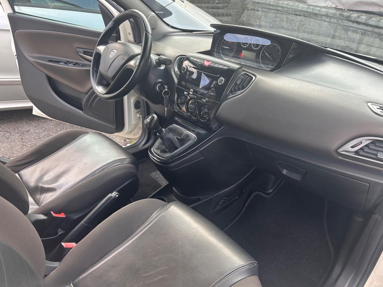 Lancia Ypsilon 1.3 MJT 16V 95 CV 5 porte S&S