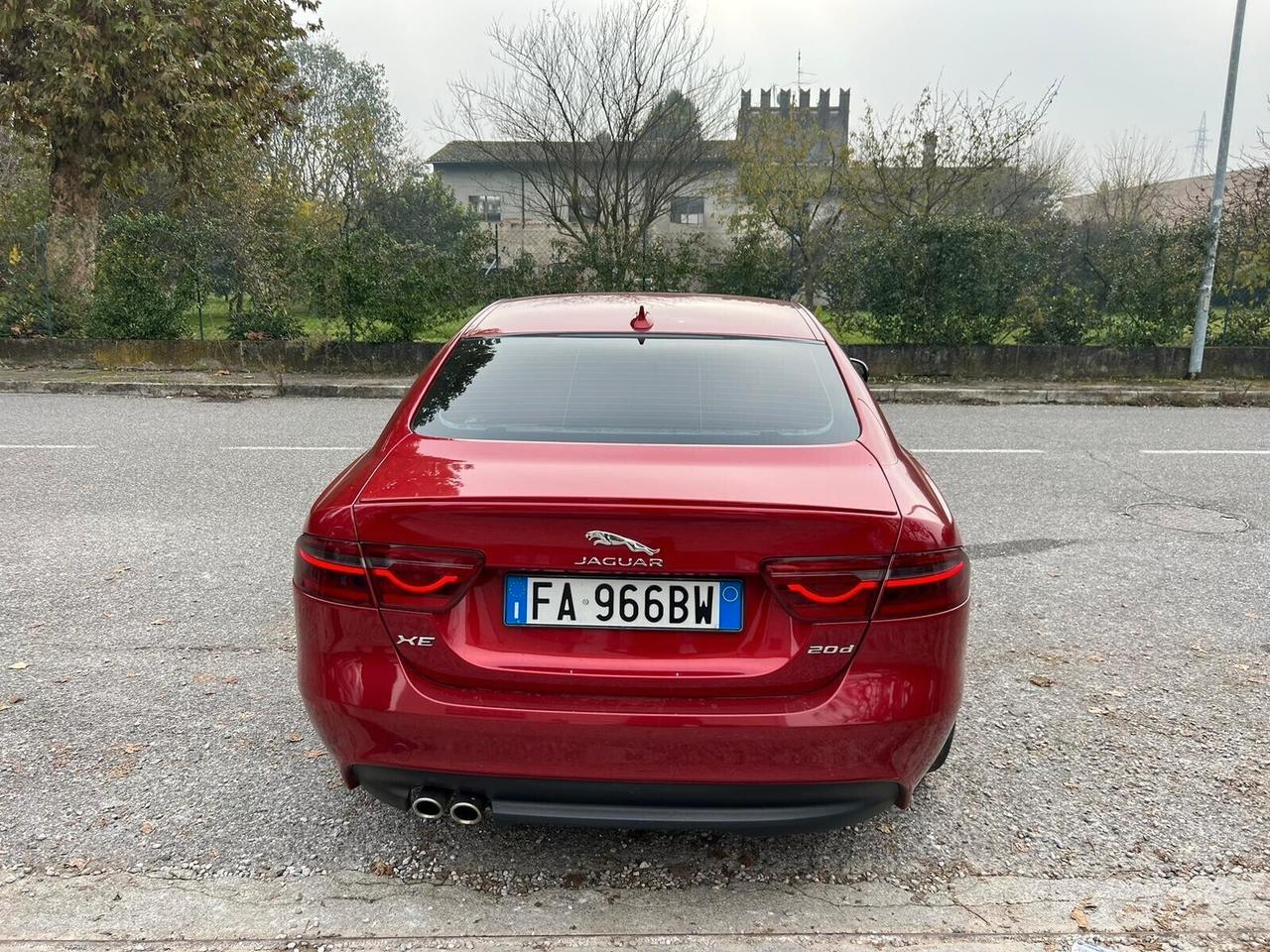 Jaguar XE 2.0 D Turbo aut.EURO 6B MOTORE DA RIVESIONARE