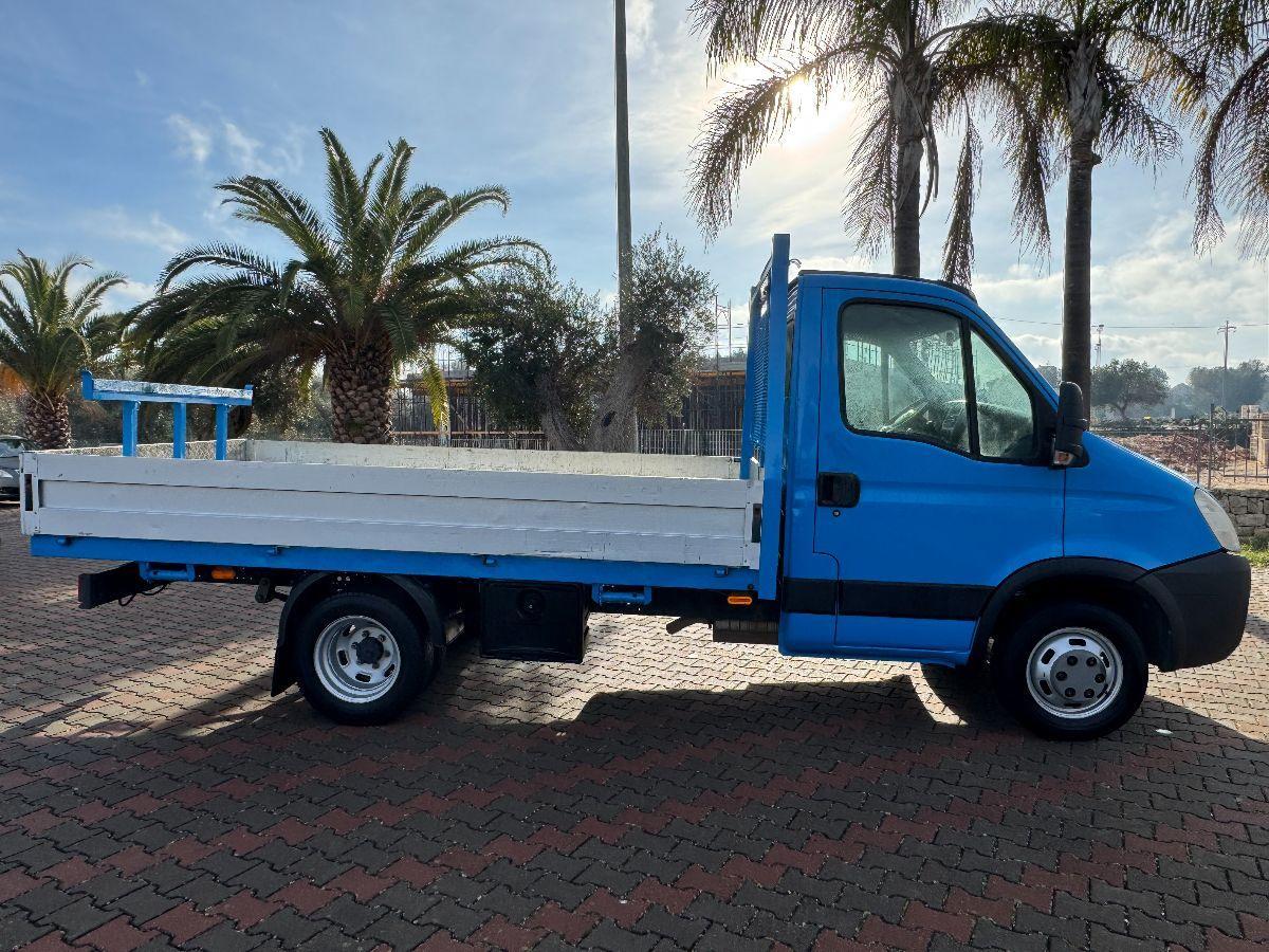 IVECO Daily 35C10 Cassone Fisso 3.7 Metri 2010