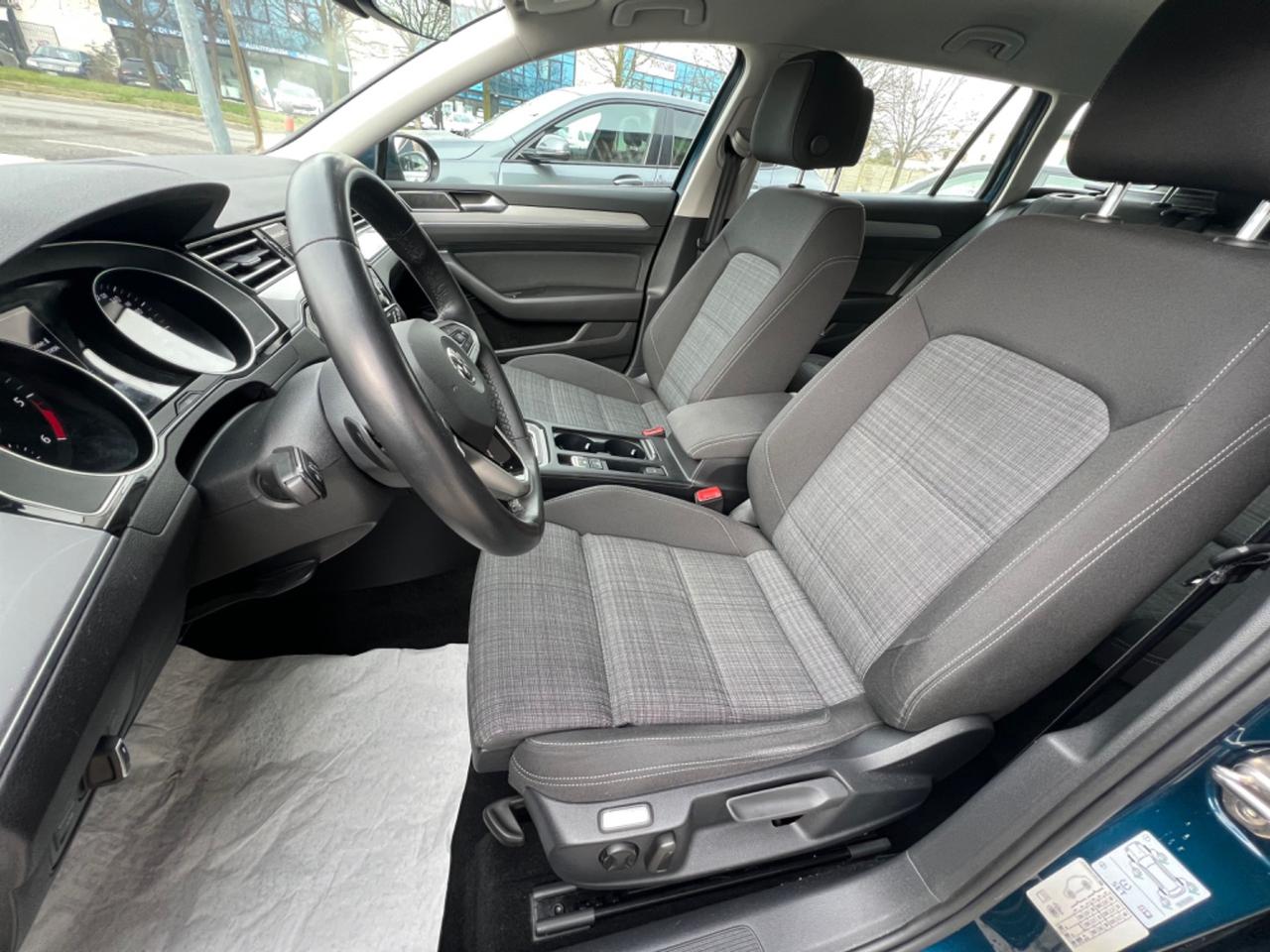 Volkswagen Passat 8ª 2.0 TDI SCR EVO DSG Business