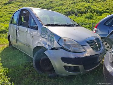 LANCIA Musa 1.3 MJT 16V Platino
