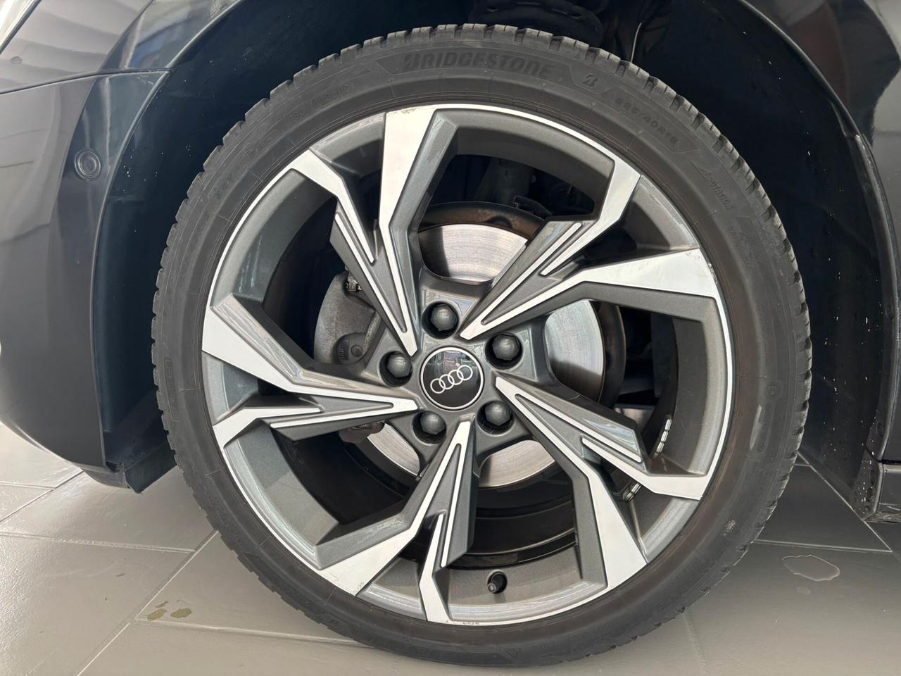 Audi A3 Sedan 35 TDI S tronic line edition