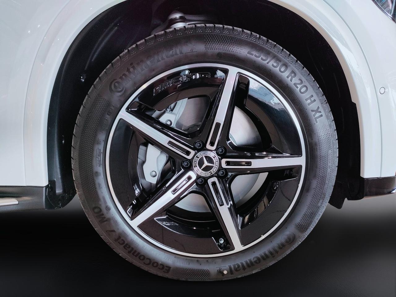Mercedes-Benz GLC 400 4MATIC con tecnologia EQ