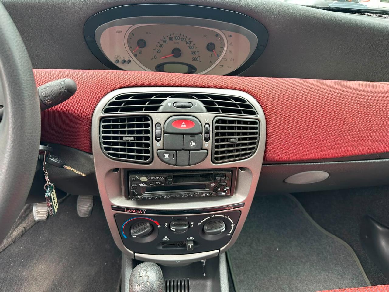 Lancia Y 1.2i cat LS