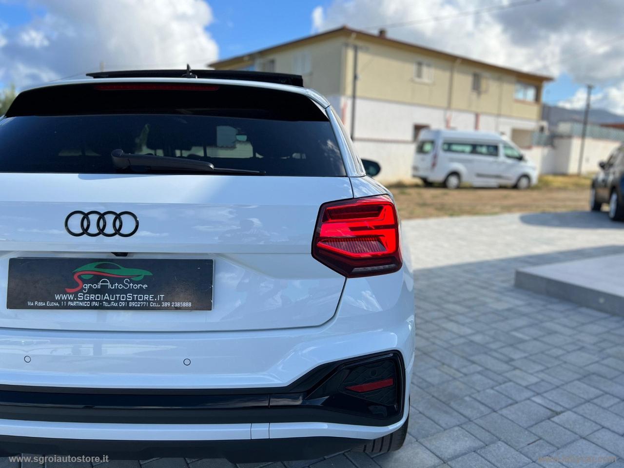 AUDI Q2 30 TDI S line Edition