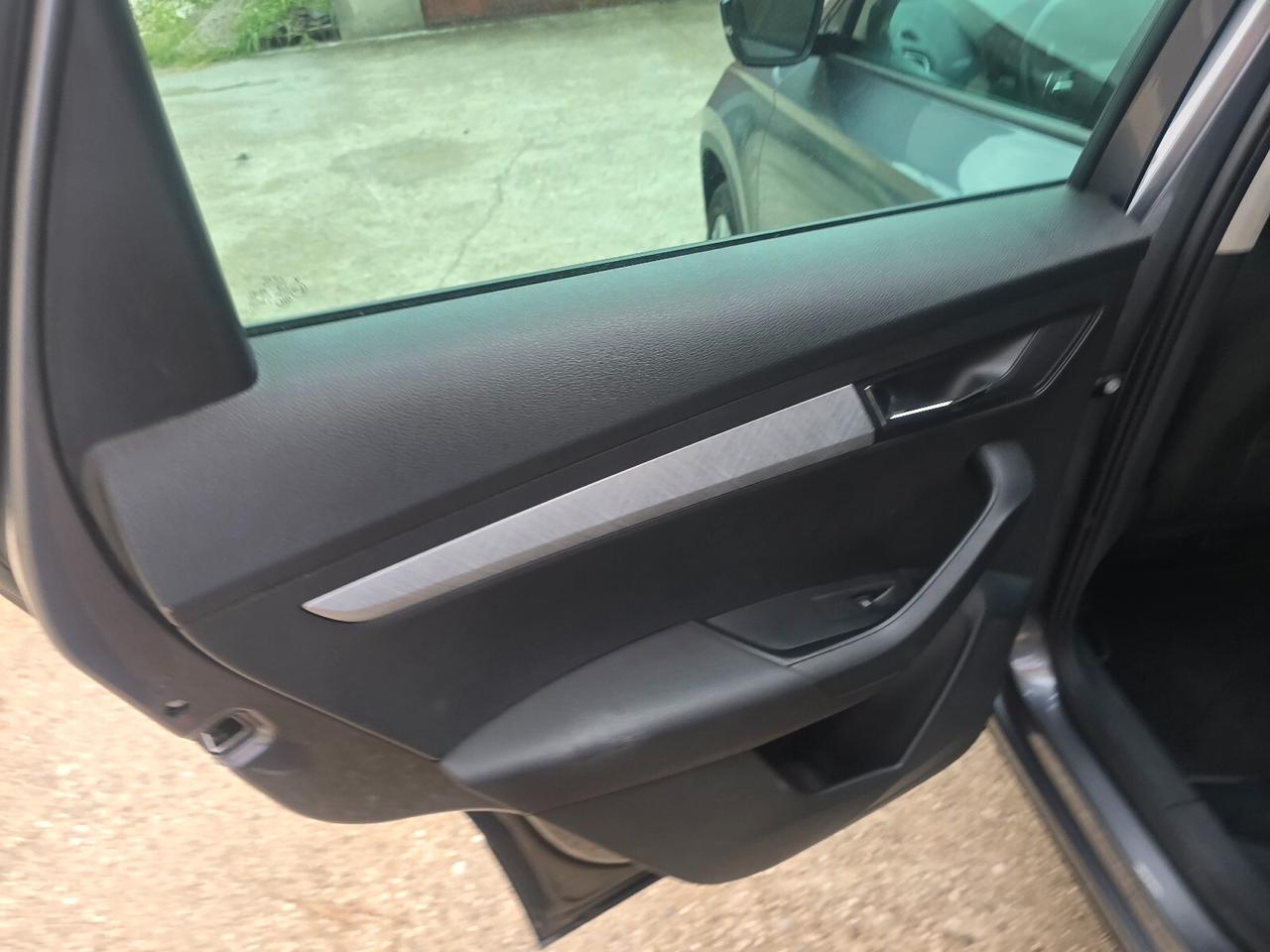 Skoda Karoq 2.0 TDI EVO SCR 115 CV DSG Style