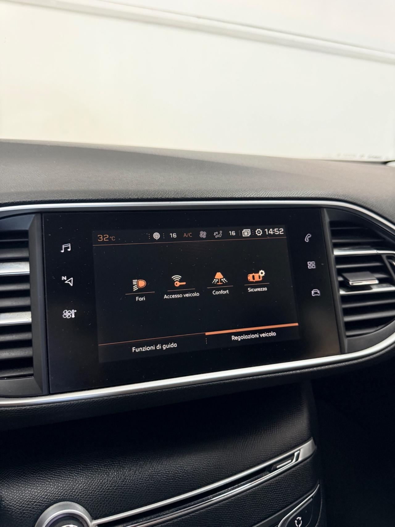 Peugeot 308 BlueHDi 130 CV SW Allure 03/2019 Euro 6B