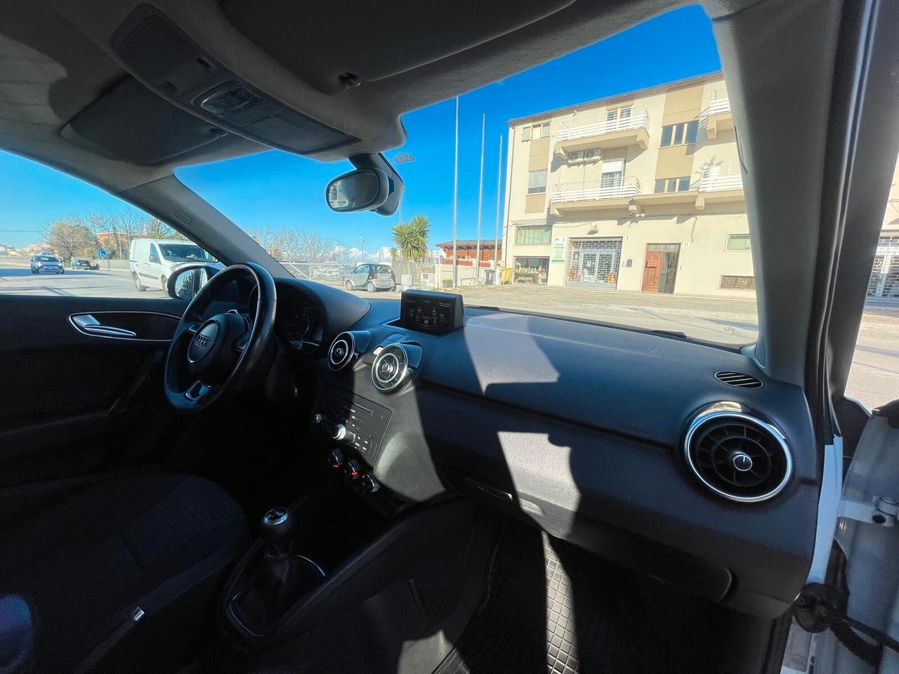 Audi A1 1.6 TDI 105 CV Ambition