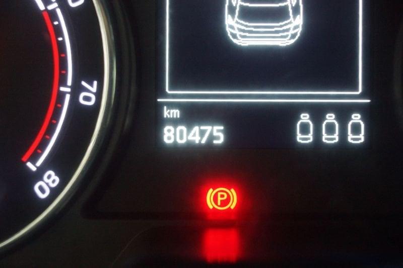 Škoda Kamiq 1.0 TSI 95cv BLACK DOTS