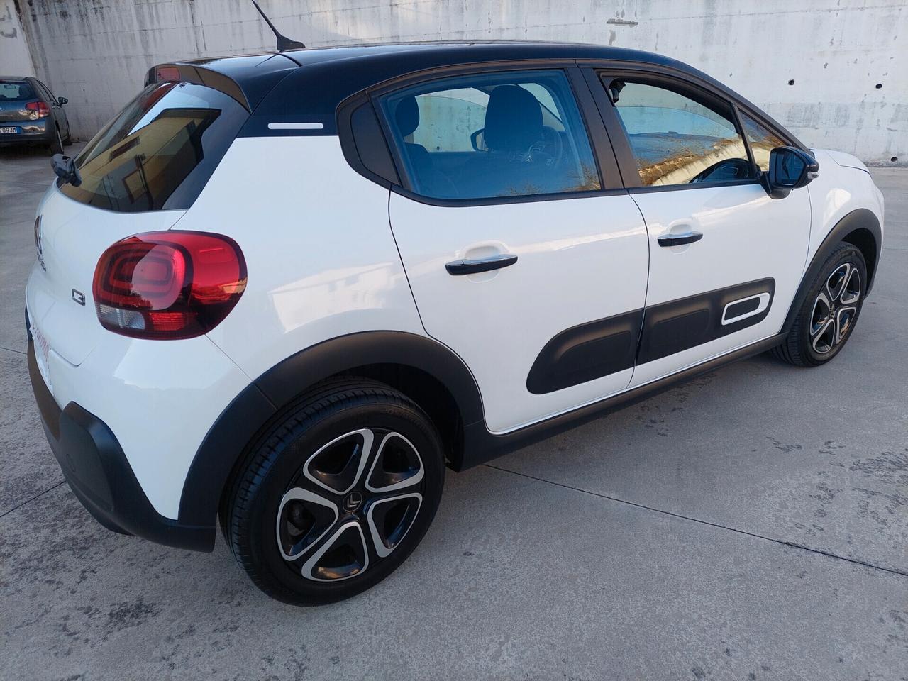 Citroen C3 BlueHDi 100CV S&S Shine 2022 6marce