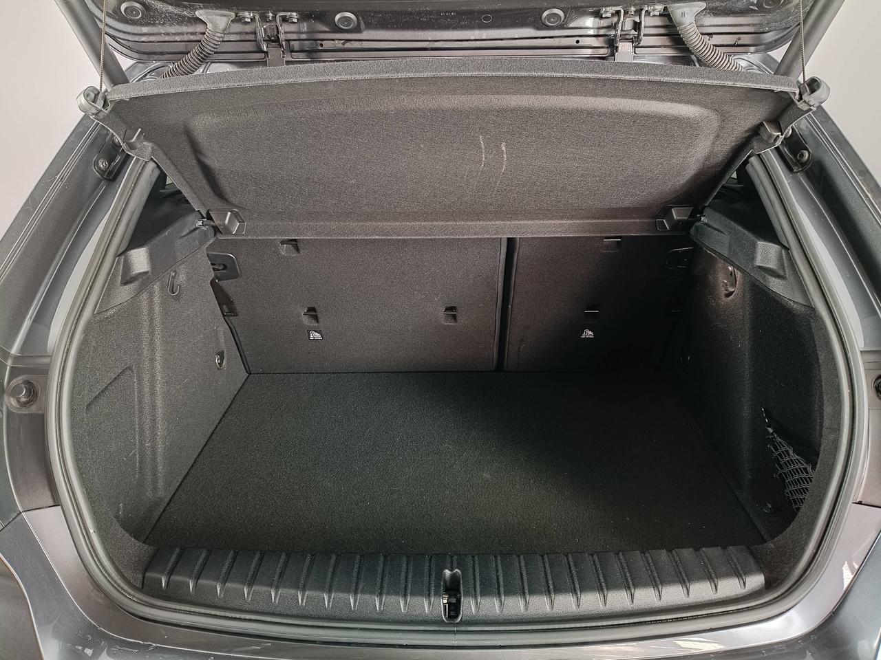 BMW Serie 1 F40 - 118d Msport auto