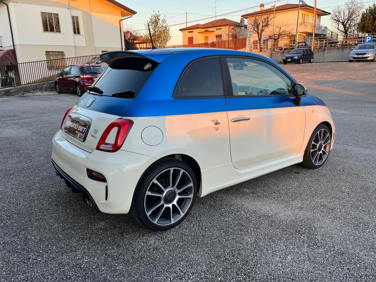 Abarth 595 1.4 Turbo T-Jet 165 CV Turismo