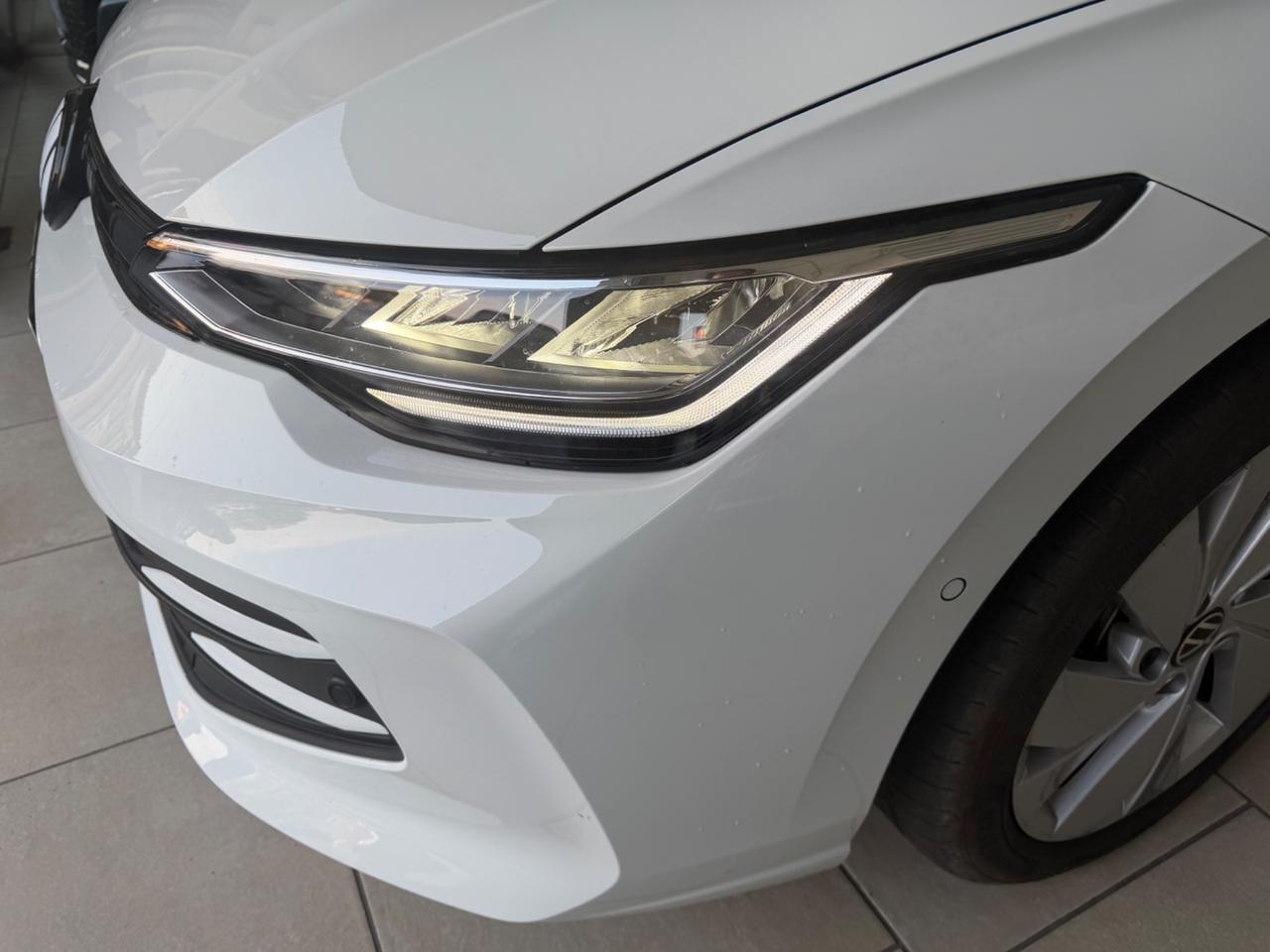 Volkswagen Golf 1.5 eTSI 115 CV DSG Edition Plus - Nessun vincolo -