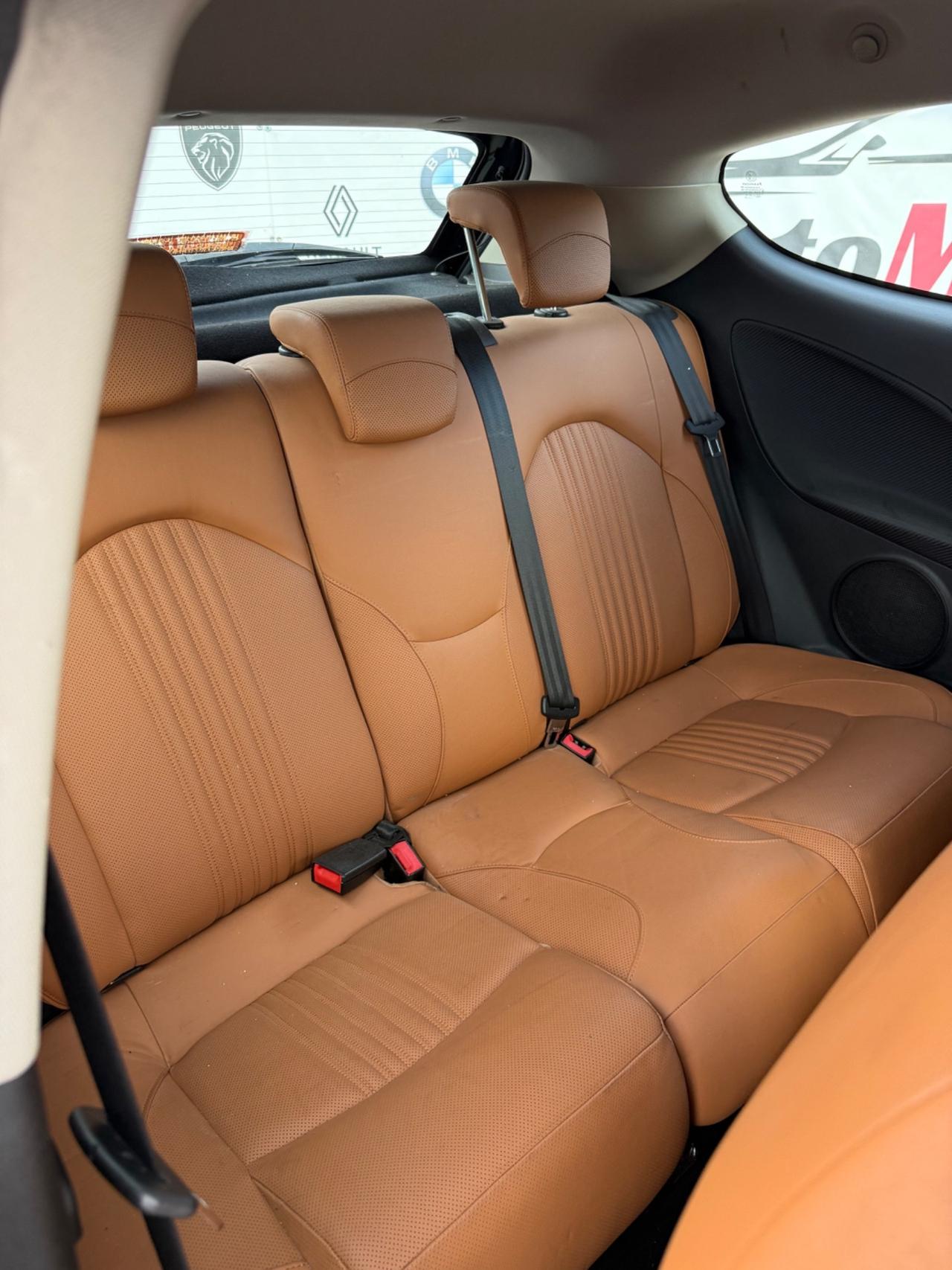 Alfa Romeo MiTo 1.3 JTDm 16V 90 CV Distinctive Sport Pack