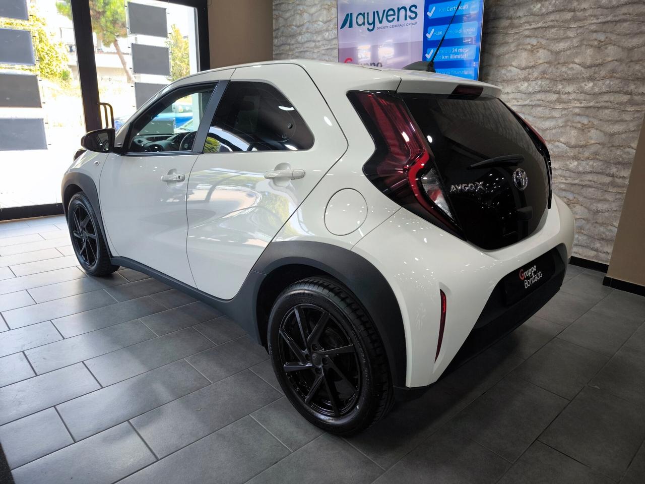 Toyota Aygo X 1.0 VVT-i 72 CV 5 porte Trend