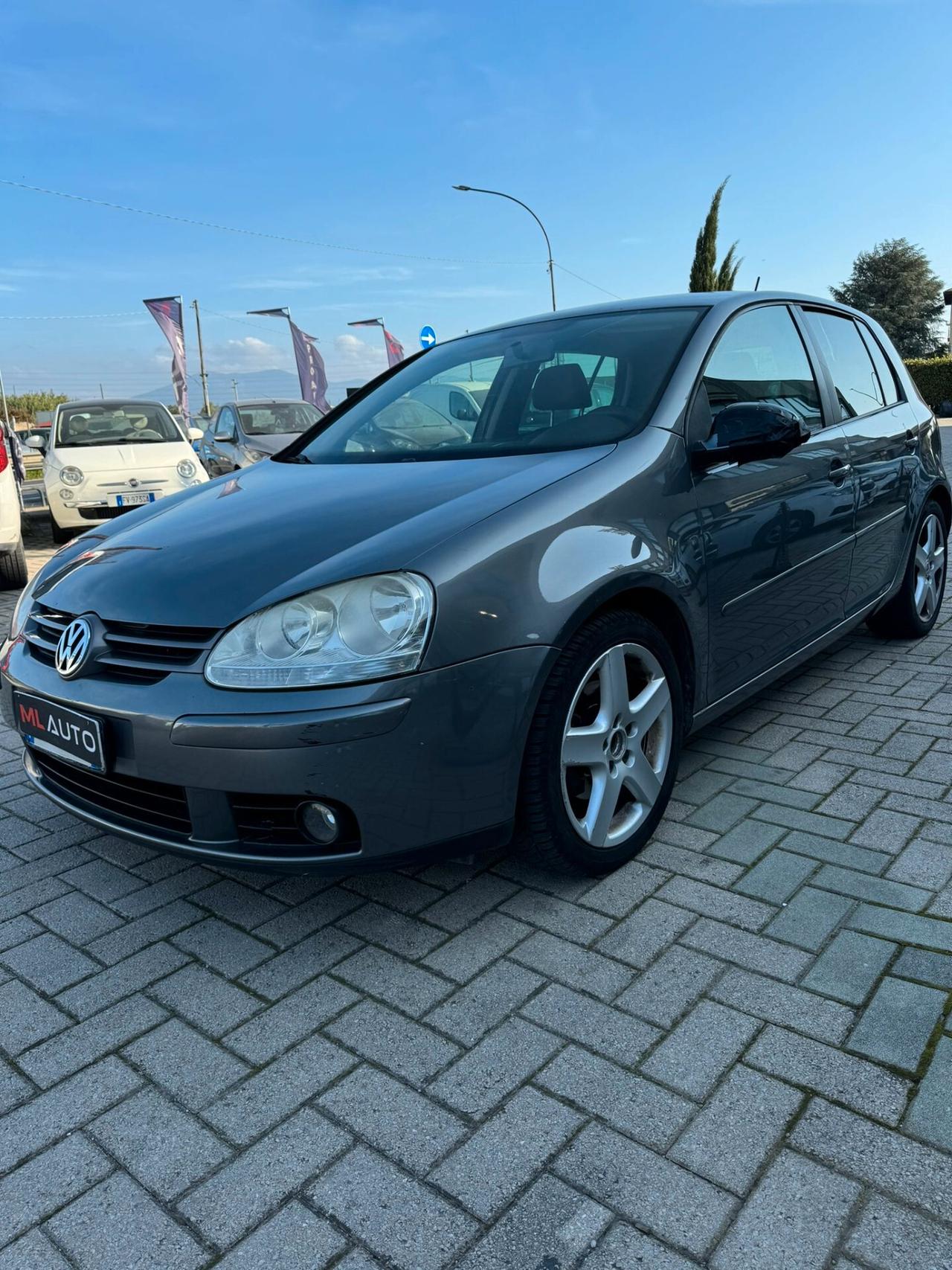 Volkswagen Golf 2.0 TDI DPF 5p. Sportline