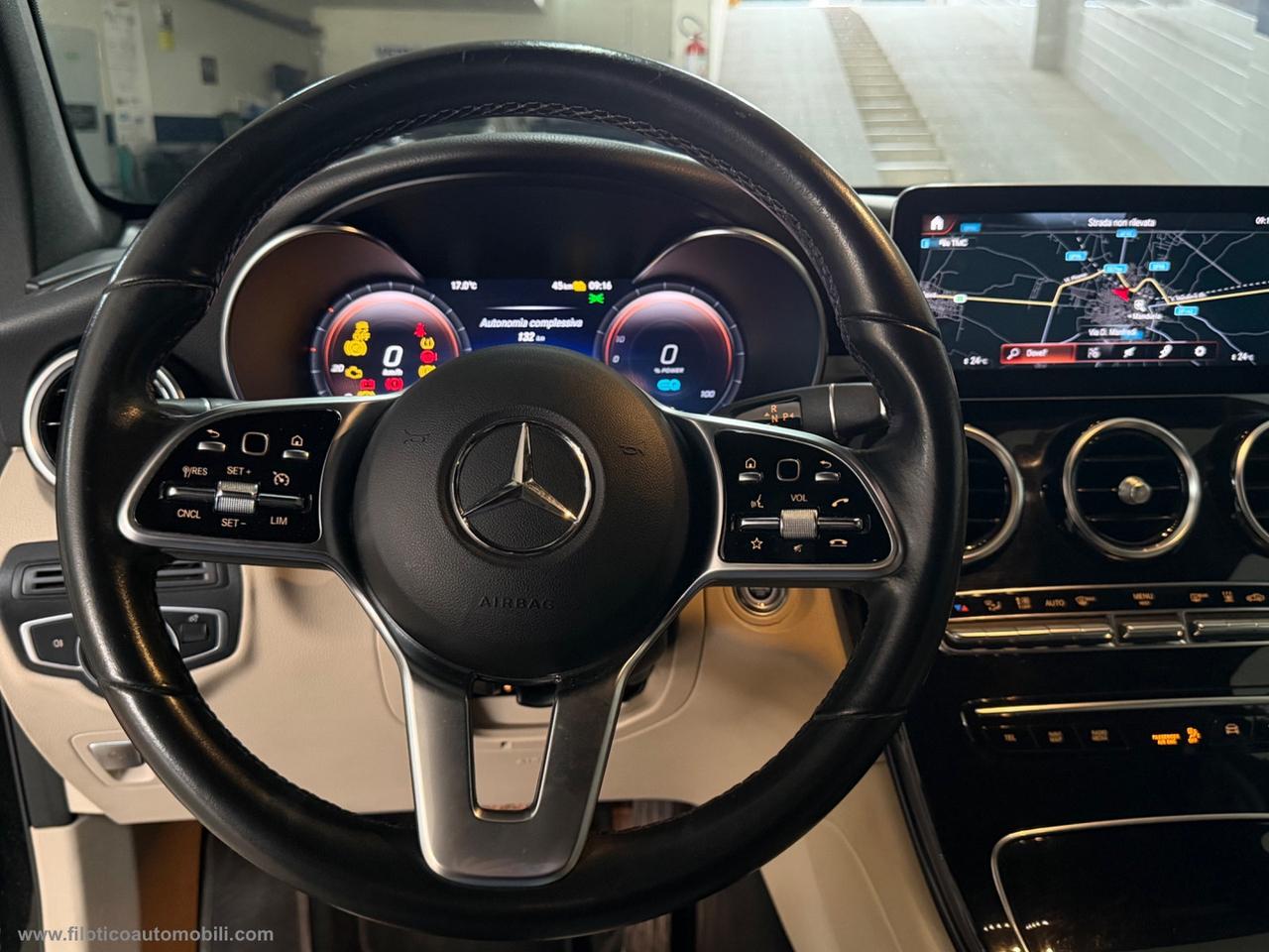 MERCEDES-BENZ GLC 300 de 4M Plug-in hyb. Coupé Sport PELLE - FARI LED FULL!!