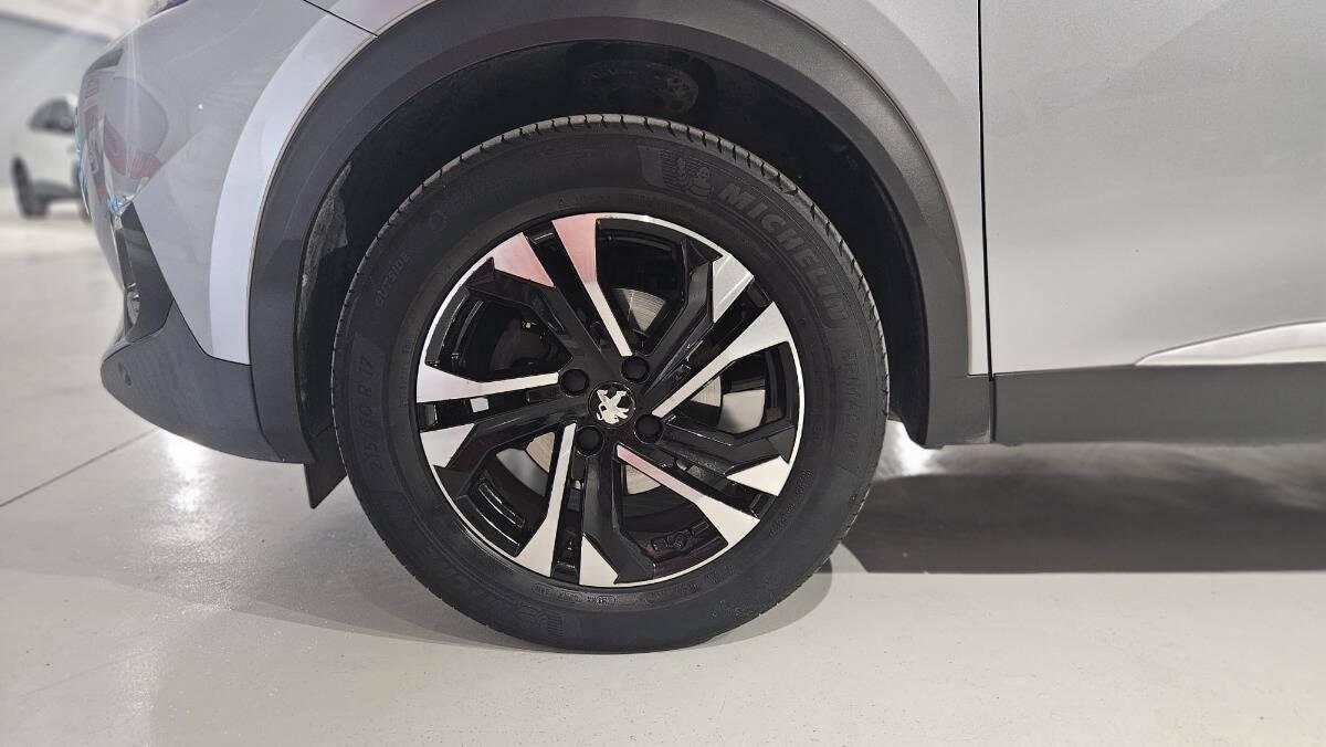 Peugeot 2008 1.2 puretech Active s&s 130cv