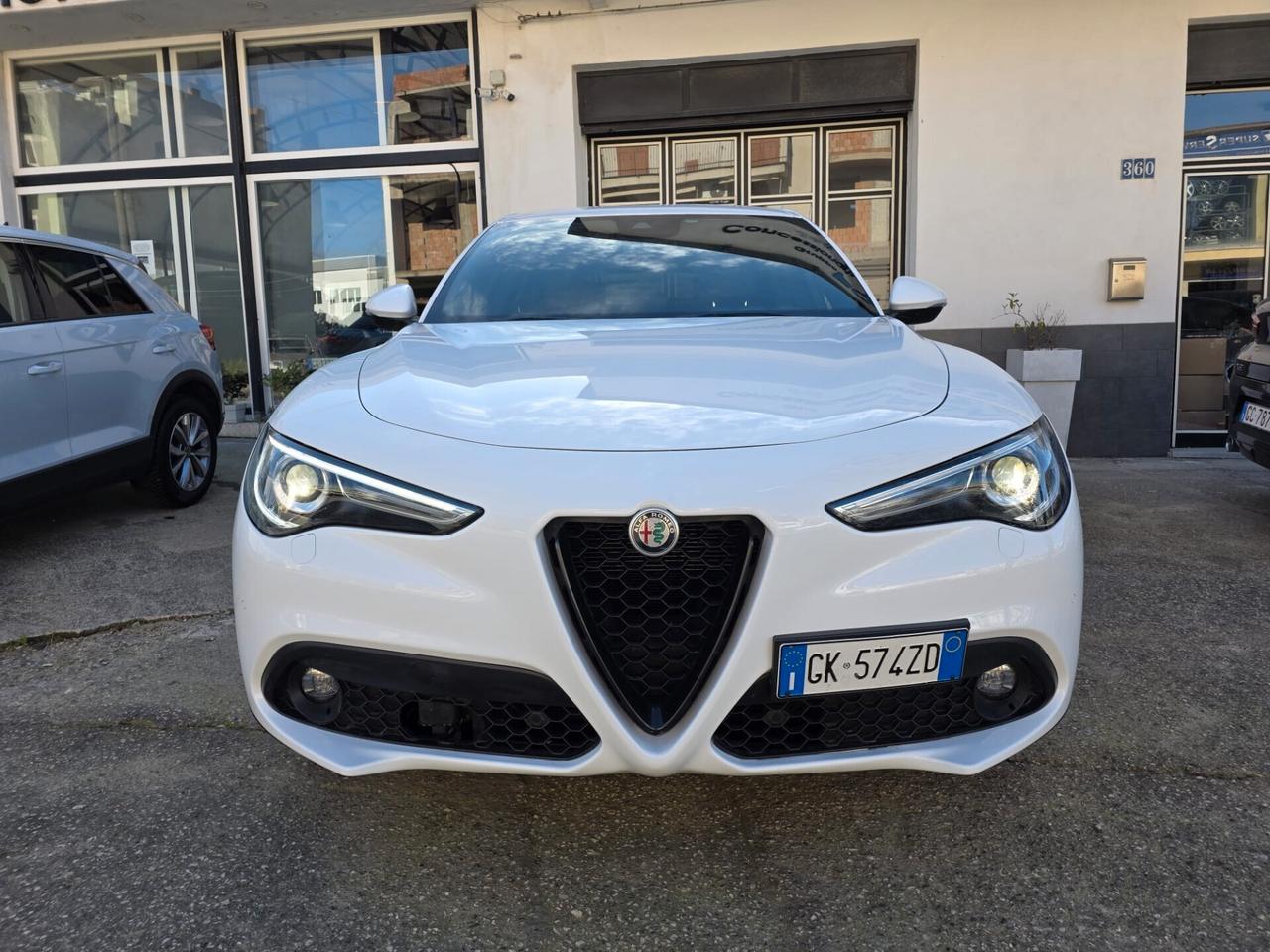 Alfa Romeo Stelvio 2.2D 190 CV AT8 Q4 GARANZIA 24 MESI